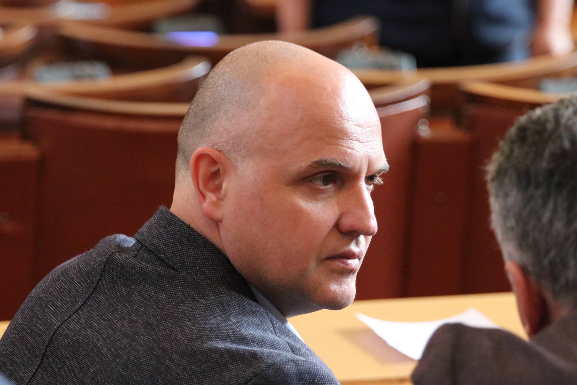  Георги Георгиев, Има Такъв Народ 